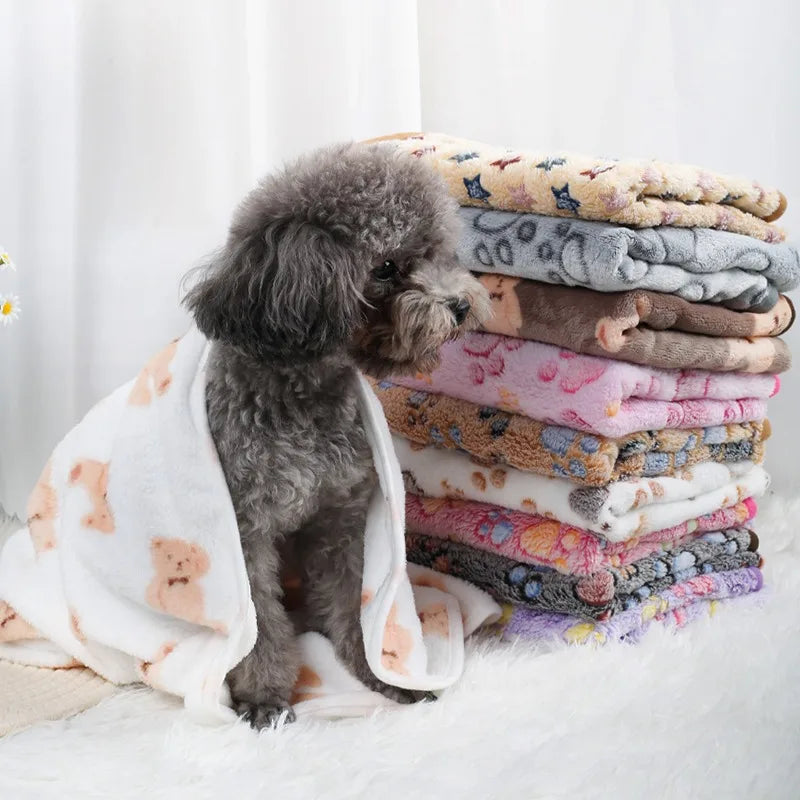 Soft Fluffy Pet Blanket Fleece Paw Print Mat for Dogs